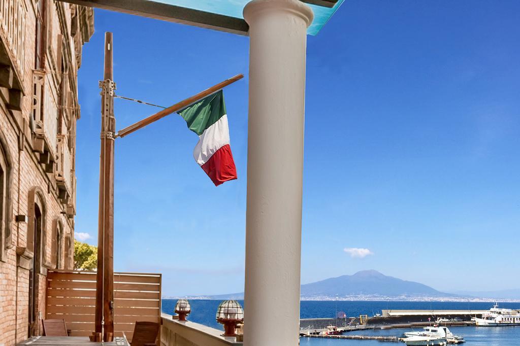 Yacht Club Capo Cervo Sorrente