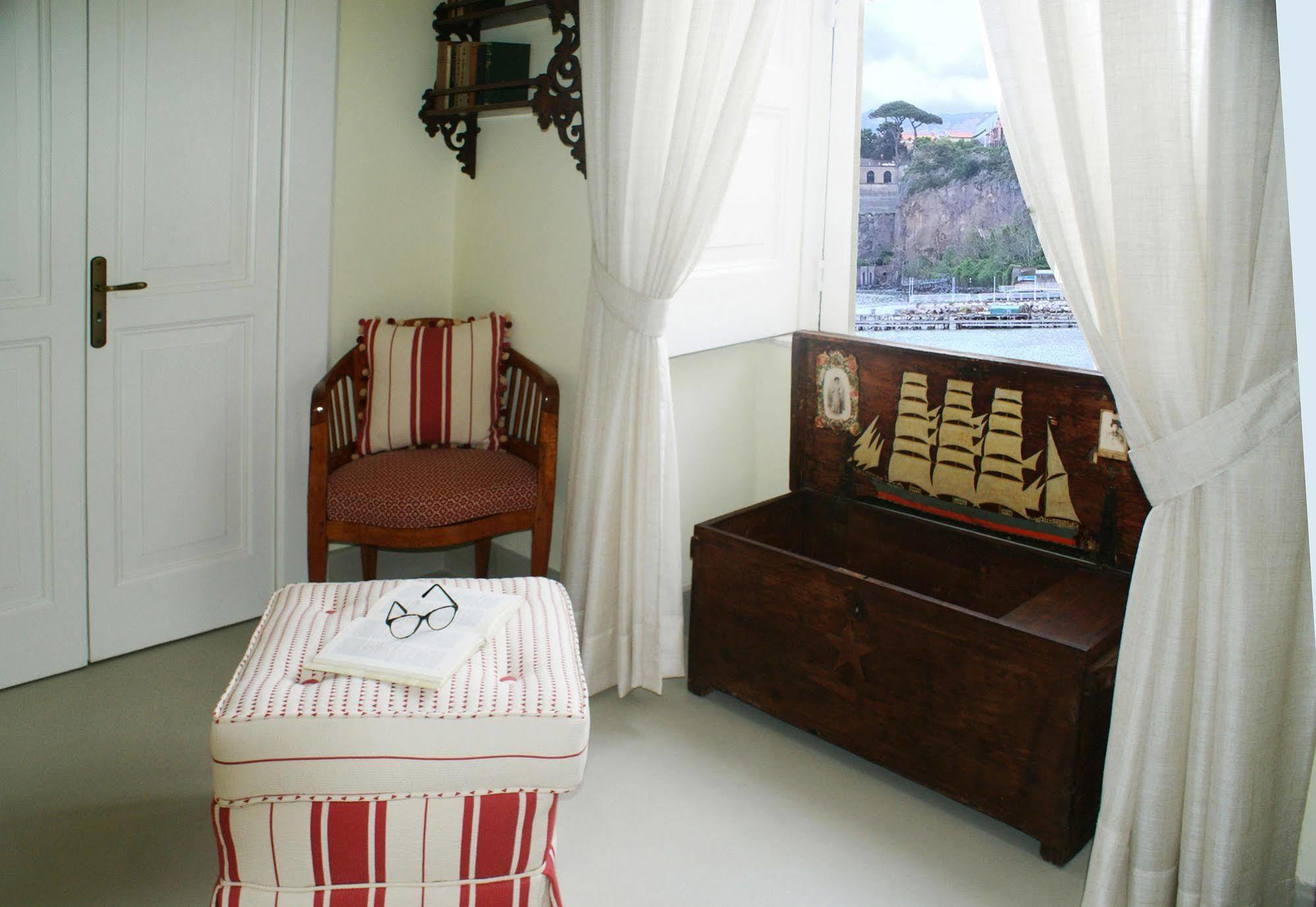 Yacht Club Capo Cervo 3*